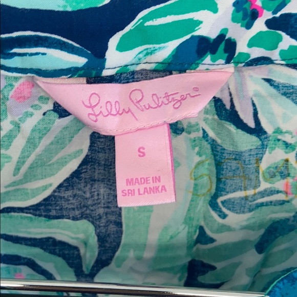Lilly Pulitzer V Neck Blouse - Picture 4 of 5